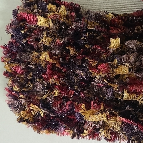 - Handmade Knitted Scarf - Picture 3 of 5